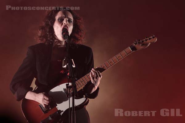 ANNA CALVI - 2019-01-30 - PARIS - Salle Pleyel - 